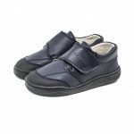 Colegial respetuoso vegano marino