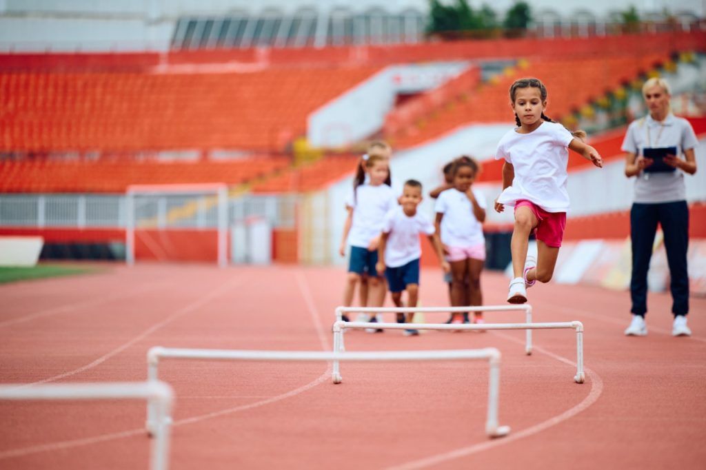 Calzado adecuado para actividades deportivas infantiles