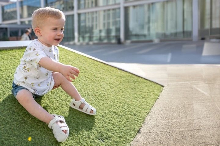 proveedores de zapatos infantiles