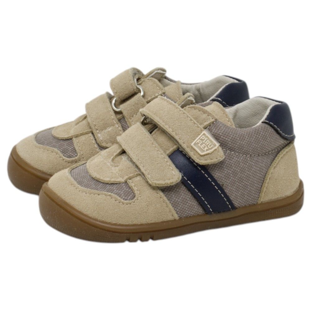 Zapatillas respetuosas piel reciclada