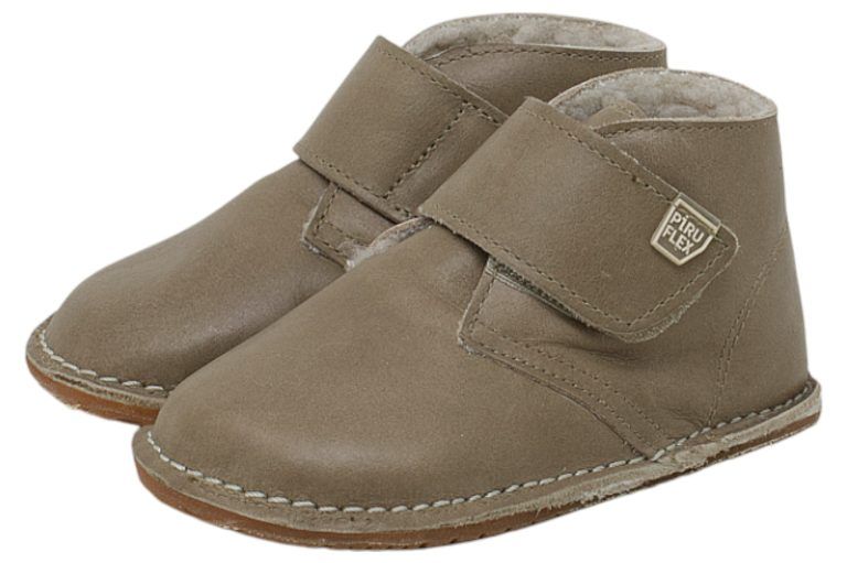 Botas respetuosas invierno bebé Piruflex 2010 en taupe, piel con forro de borreguillo, vista lateral