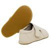 Zapatos respetuosos niños invierno Piruflex en hueso, microfibra con velcro, vista lateral