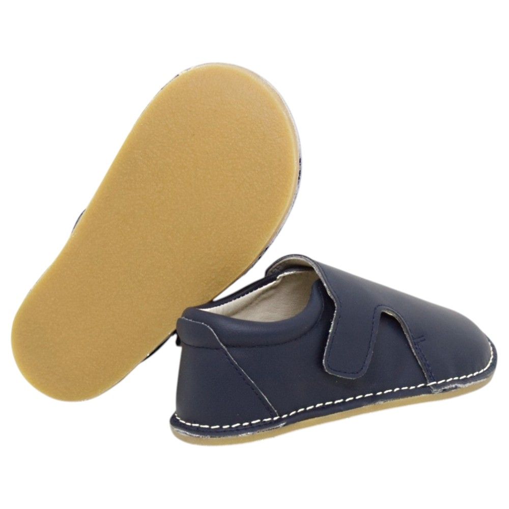 Zapatos respetuosos niños invierno Piruflex en marino, microfibra con velcro, vista lateral