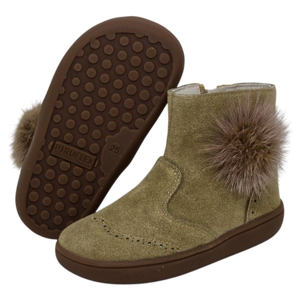 Botas respetuosas niños pompón en piel reciclada Piruflex — Arena Botas respetuosas niños pompón Piruflex en arena, piel reciclada con cremallera, vista lateral